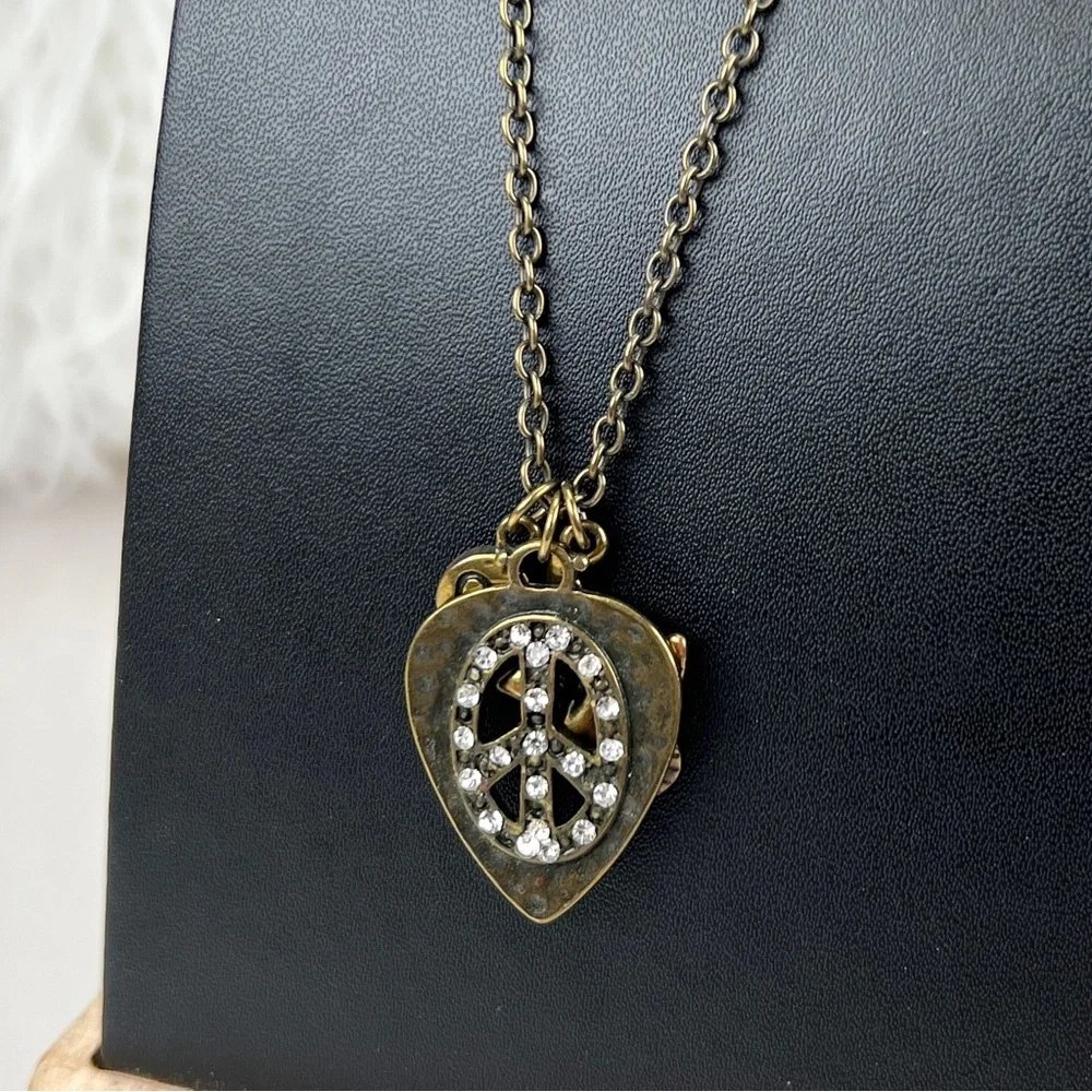 Beautiful bronze stone, 3 charm peace sign, heart, bird, long costume necklace - Picture 10 of 11